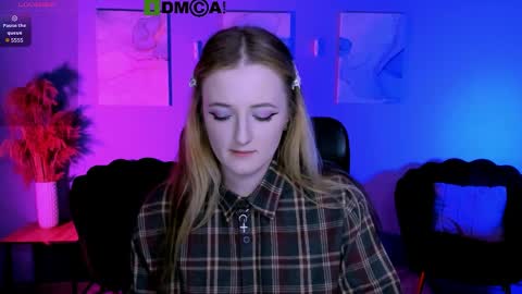 Snapshot of tender_louise chatting on 1, 4, 2026 ur Louise online show from 1, 4, 2026