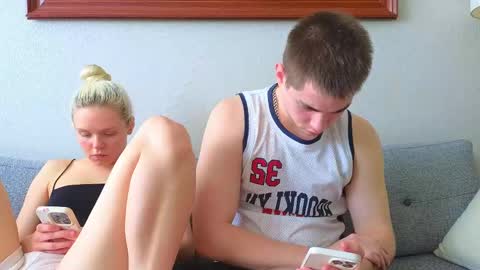 Snapshot of tenderlovesss chatting on 15, 4, 2026 Amanda and Kenny online show from 15, 4, 2026