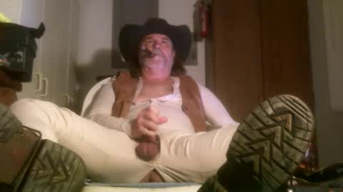 Snapshot of tennredneck chatting on 11, 12, 2024 Tennredneck online show from 11, 12, 2024