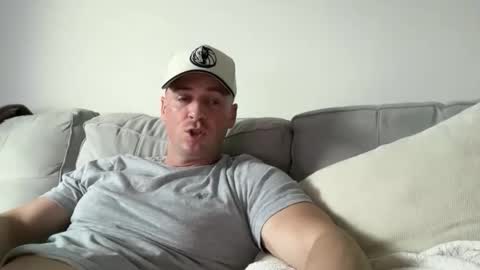 Snapshot of tequilaontherocks chatting on 27, 2, 2026 Tommy Boy online show from 27, 2, 2026