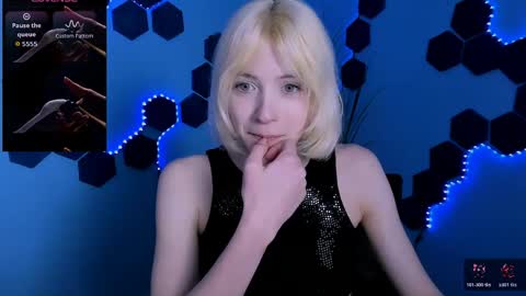 Snapshot of teresa_shy chatting on 29, 4, 2026 your love online show from 29, 4, 2026