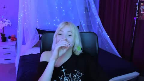 Snapshot of teresa_shy chatting on 3, 5, 2026 your love online show from 3, 5, 2026