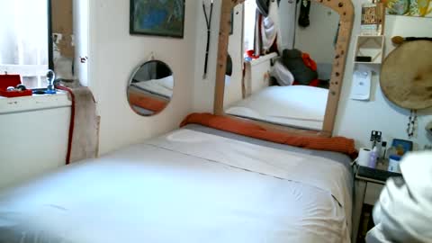 Axle online show from 16, 1, 2025