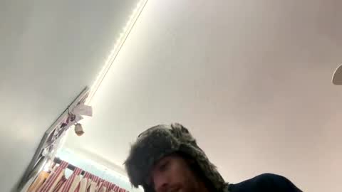 Snapshot of tesla454 chatting on 19, 2, 2025 Danny Boy online show from 19, 2, 2025