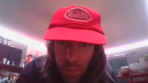 Snapshot of tesla454 chatting on 16, 12, 2025 Danny Boy online show from 16, 12, 2025