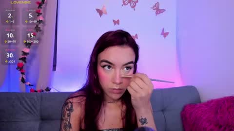 Tessa foxie      online show from 24, 6, 2026