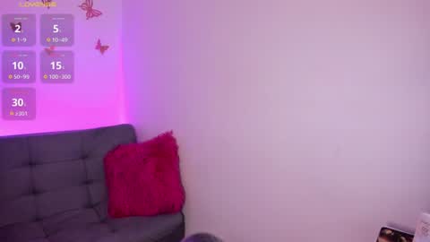 Tessa foxie      online show from 30, 7, 2026