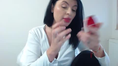 naughty tess online show from 1, 3, 2025