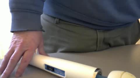 Snapshot of testechat chatting on 2, 1, 2025 Test the Chat online show from 2, 1, 2025