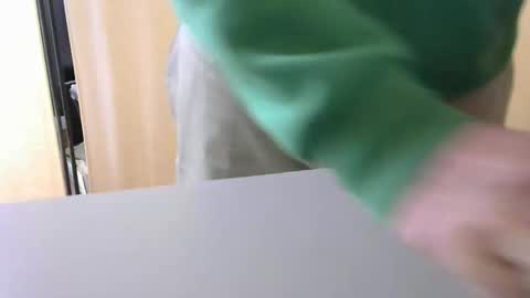 Snapshot of testechat chatting on 28, 11, 2025 Test the Chat online show from 28, 11, 2025