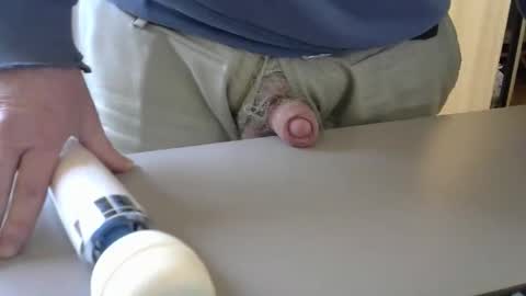 Snapshot of testechat chatting on 23, 2, 2026 Test the Chat online show from 23, 2, 2026