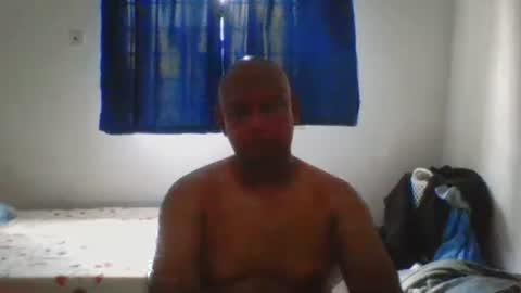 yours online show from 18, 10, 2025