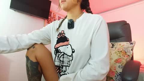 Snapshot of texas_curvykitten chatting on 9, 3, 2026 texas_curvykitten online show from 9, 3, 2026