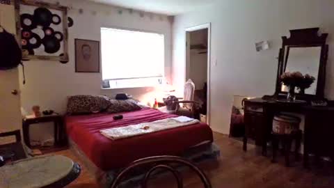 texascummmshow online show from 14, 4, 2026