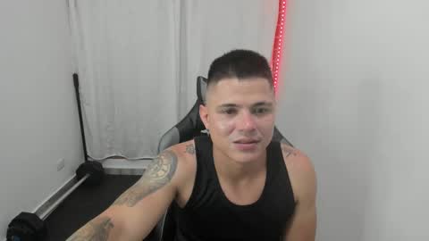 Snapshot of teylor_fel chatting on 19, 1, 2025 Teylor Fel online show from 19, 1, 2025