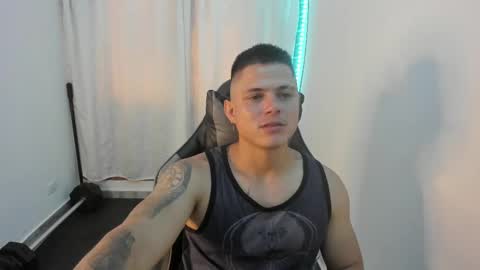 Snapshot of teylor_fel chatting on 19, 1, 2025 Teylor Fel online show from 19, 1, 2025