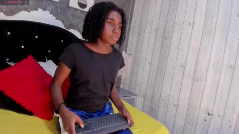 teylor_lovee online show from 14, 12, 2025