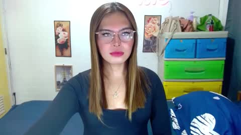 tgirlselena online show from 2, 10, 2025