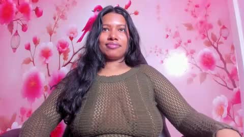 Snapshot of thais_waldrof chatting on 8, 2, 2025 Andreina online show from 8, 2, 2025