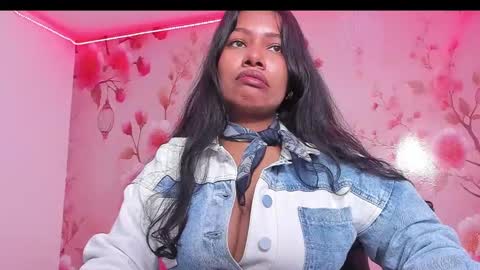 Snapshot of thais_waldrof chatting on 20, 2, 2025 Andreina online show from 20, 2, 2025