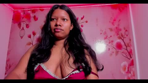 Snapshot of thais_waldrof chatting on 26, 2, 2025 Andreina online show from 26, 2, 2025