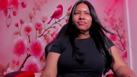 Snapshot of thais_waldrof chatting on 1, 3, 2025 Andreina online show from 1, 3, 2025