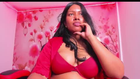 Snapshot of thais_waldrof chatting on 10, 3, 2025 Andreina online show from 10, 3, 2025