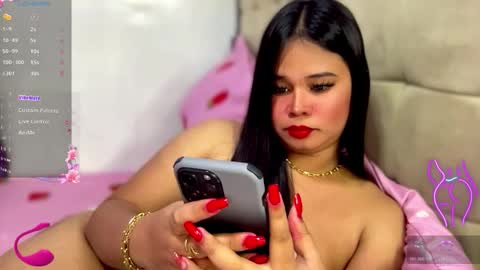 Ms. Thalia online show from 19, 12, 2025