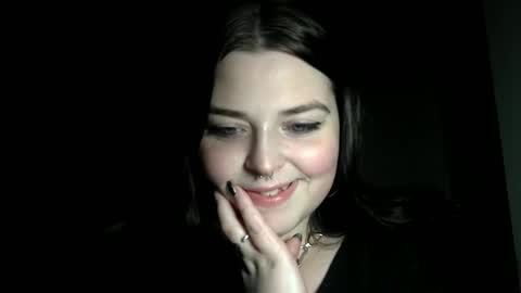 Snapshot of thaliadoll02 chatting on 7, 5, 2026 ThaliaDoll online show from 7, 5, 2026