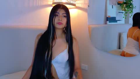 Snapshot of thalianarosse chatting on 20, 3, 2026 thalianarosse online show from 20, 3, 2026