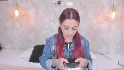 Snapshot of thalira_angels chatting on 27, 7, 2026 THALIRA ANGELS online show from 27, 7, 2026