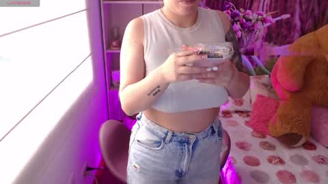   online show from 6, 4, 2026