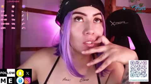 Atihana Gil online show from 25, 11, 2025