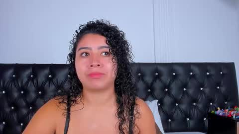 thara webstter online show from 27, 10, 2025