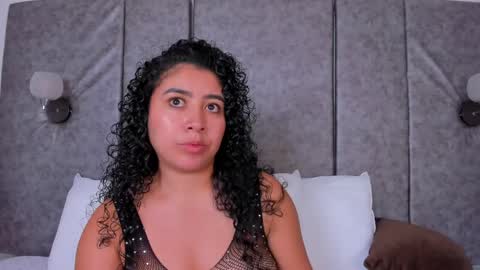 thara webstter online show from 1, 4, 2026