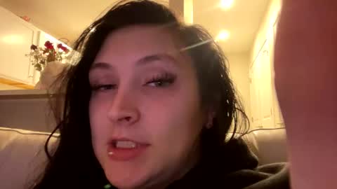 Snapshot of thatbaby070200000 chatting on 15, 12, 2024 thatbaby070200000 online show from 15, 12, 2024