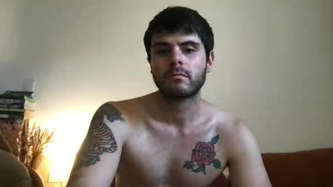 Snapshot of thatfeelsgoood chatting on 5, 10, 2025 thatfeelsgoood online show from 5, 10, 2025