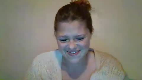 Snapshot of thatgirl4201 chatting on 4, 11, 2025 thatgirl4201 online show from 4, 11, 2025