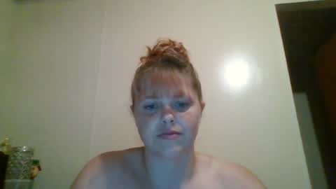 Snapshot of thatgirl4201 chatting on 19, 6, 2026 thatgirl4201 online show from 19, 6, 2026
