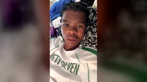 Snapshot of thatoneguy2802 chatting on 6, 1, 2026 thatoneguy2802 online show from 6, 1, 2026