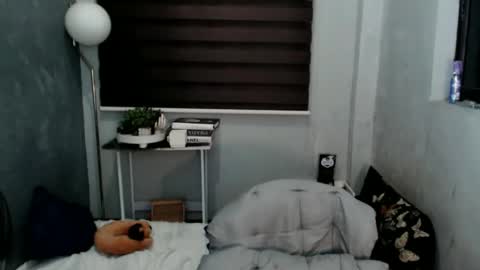 thatslut_deia online show from 5, 1, 2026