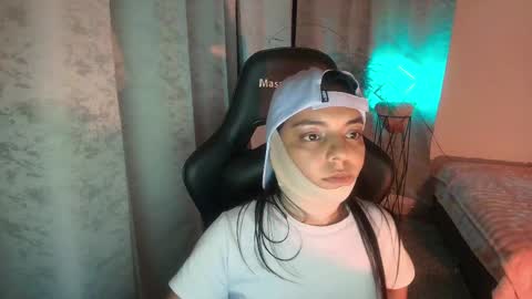 Snapshot of thays_mawakye01 chatting on 6, 2, 2026 Paola online show from 6, 2, 2026