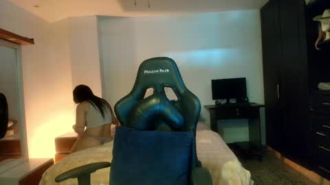 Snapshot of thays_mawakye01 chatting on 14, 5, 2026 Paola online show from 14, 5, 2026