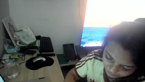 Paola online show from 7, 7, 2026