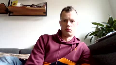 Snapshot of the___rocky200 chatting on 27, 3, 2026 Dennis online show from 27, 3, 2026