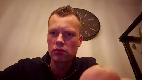 Snapshot of the___rocky200 chatting on 31, 3, 2026 Dennis online show from 31, 3, 2026