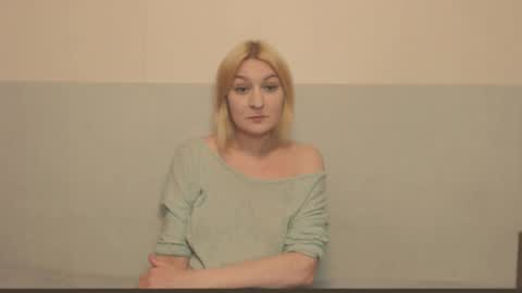 Snapshot of the_basic_instinctt chatting on 3, 4, 2026 Eva online show from 3, 4, 2026