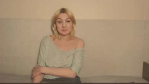 Snapshot of the_basic_instinctt chatting on 26, 4, 2026 Eva online show from 26, 4, 2026