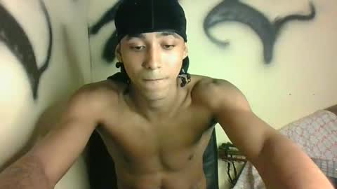 Snapshot of the_black05 chatting on 10, 11, 2025 yousef online show from 10, 11, 2025