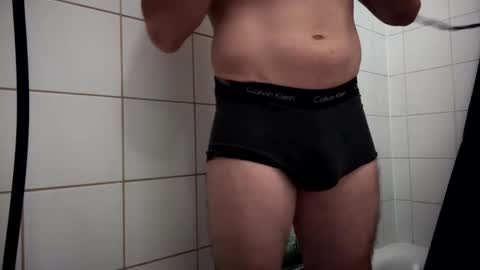 Snapshot of the_delicious_19 chatting on 16, 10, 2025 the_delicious_19 online show from 16, 10, 2025